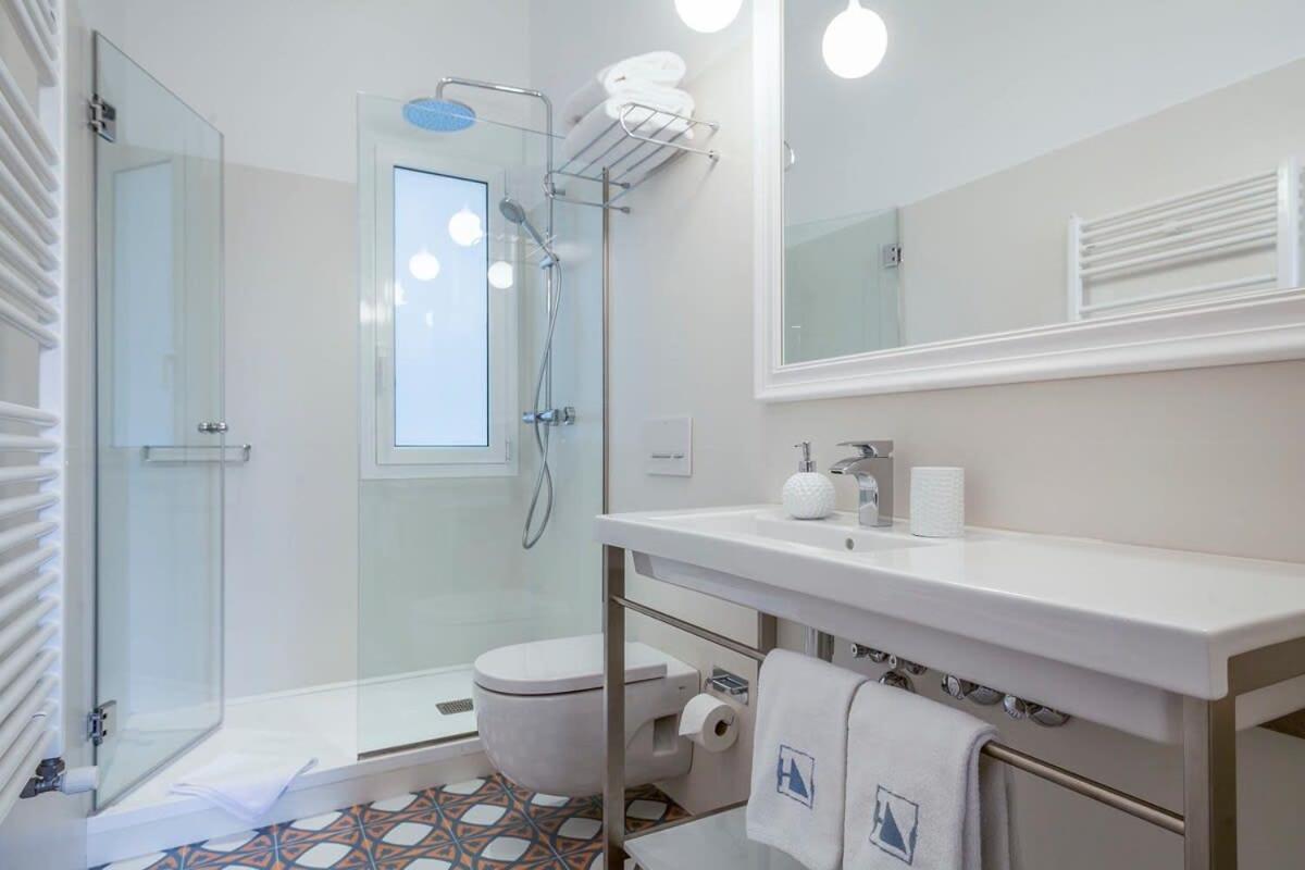 Апартаменти Casa Batllo - Luxury Historic 4Bd 4Bth For 9 Guests Барселона Екстер'єр фото